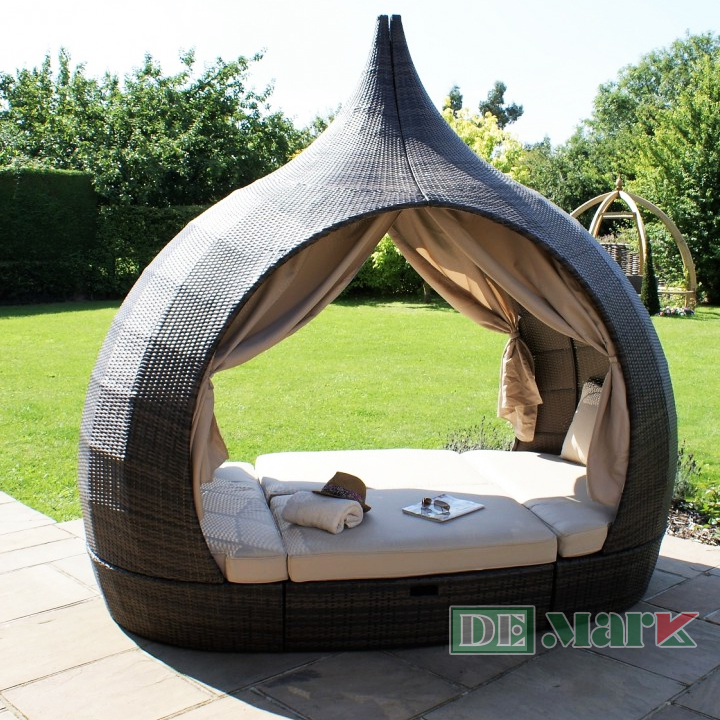 Giường Tắm Nắng Nghệ Thuật Cho Không Gian Ngoài Trời