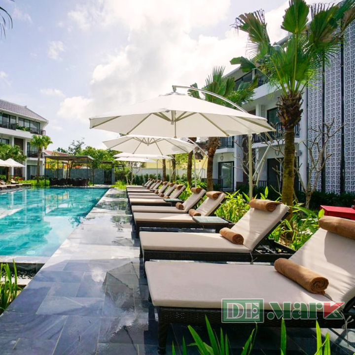 Giường Tắm Nắng Hồ Bơi: Lựa Chọn Giá Tốt Nhất Tại Demark