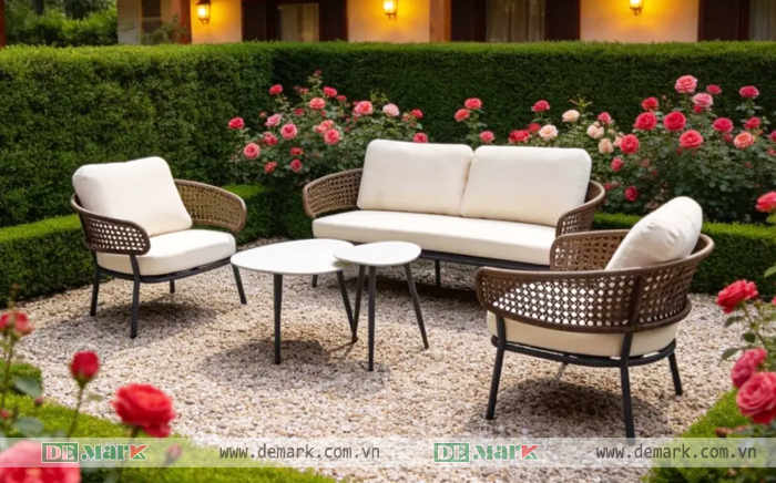 Khám Phá Tuyệt Chiêu Tăng Trải Nghiệm Khách Lưu Trú Với Xích Đu và Sofa Độc Đáo