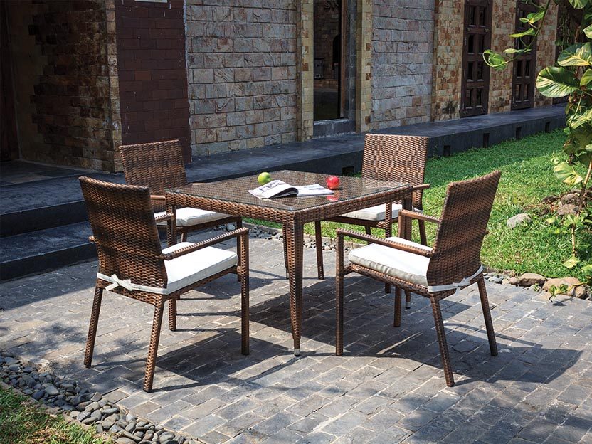 Bàn ghế café mây nhựa – Lựa chọn tối ưu cho quán sân vườn Đà Nẵng