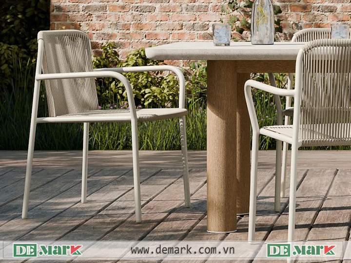 bàn ghế quán café ngoài trời