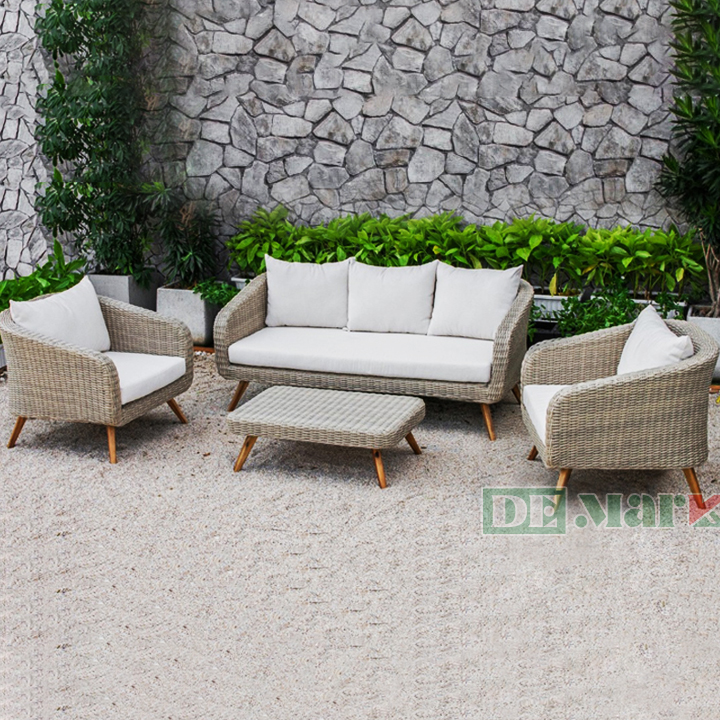 Bộ sofa mây nhựa được thiết kế theo phong cách hiện đại, kiểu dáng đơn giản nhưng không kém phần tinh tế và sang trọng. Thiết kế chắc chắn, khung bằng nhôm và bọc bằng mây nhựa cao cấp, giúp phòng khách của bạn trở nên hiện đại, tiện nghi và đầy phong cách. Hãy để bộ sofa mây nhựa giúp bạn thư giãn và thưởng thức cuộc sống.