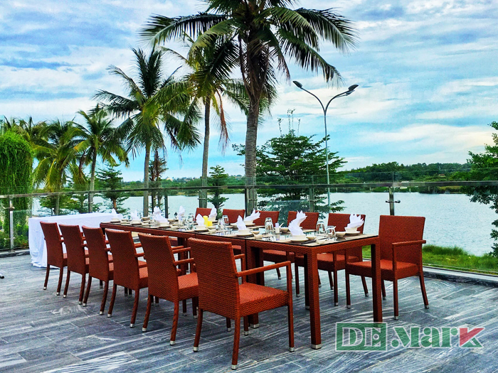  Bàn Ghế Cafe Nhựa Giả Mây