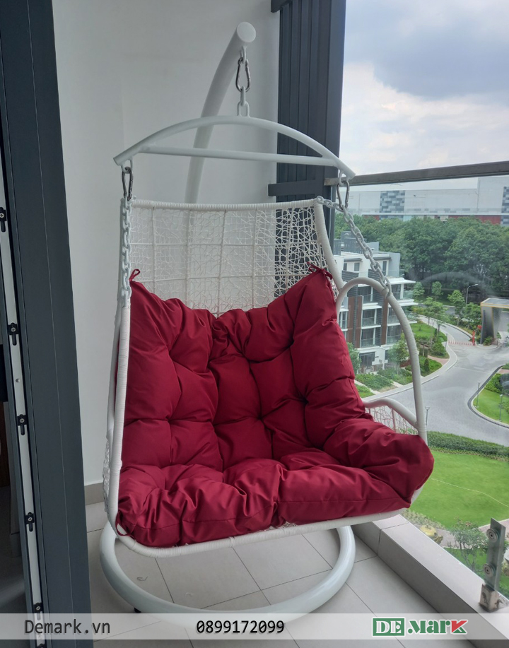 Ghế xích đu treo sân nhỏ có chân đế MT943