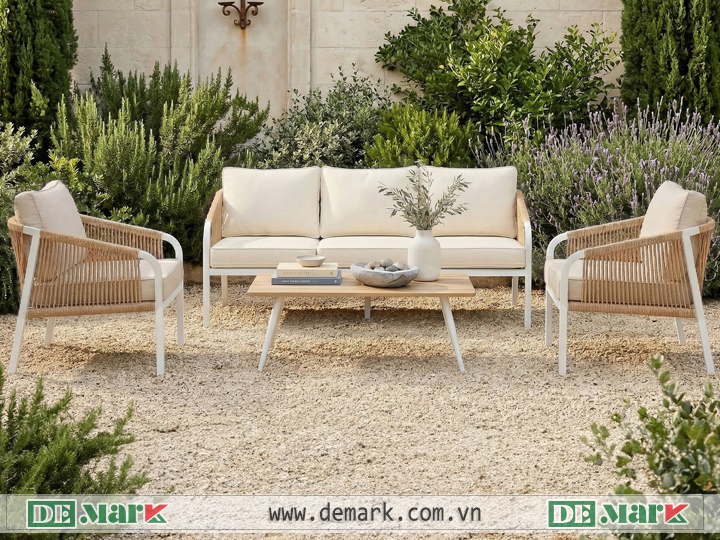 Sofa ngoài trời kết hợp bàn ăn