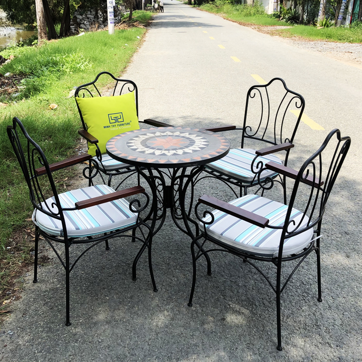 Bàn Ghế Sắt Ngoài Trời Tay Vịn Ốp Gỗ BGS3006