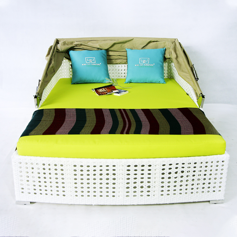 Ghế Hồ Bơi Giả Mây Có Mái Che MT425