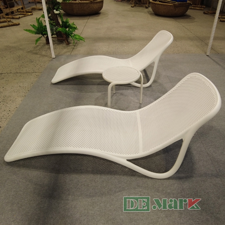 Ghế Hồ Bơi Nhựa PP MTN3066