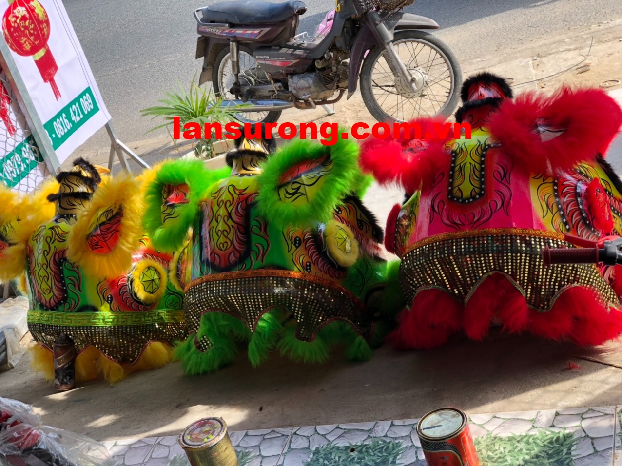 Đầu lân giá rẻ nhất