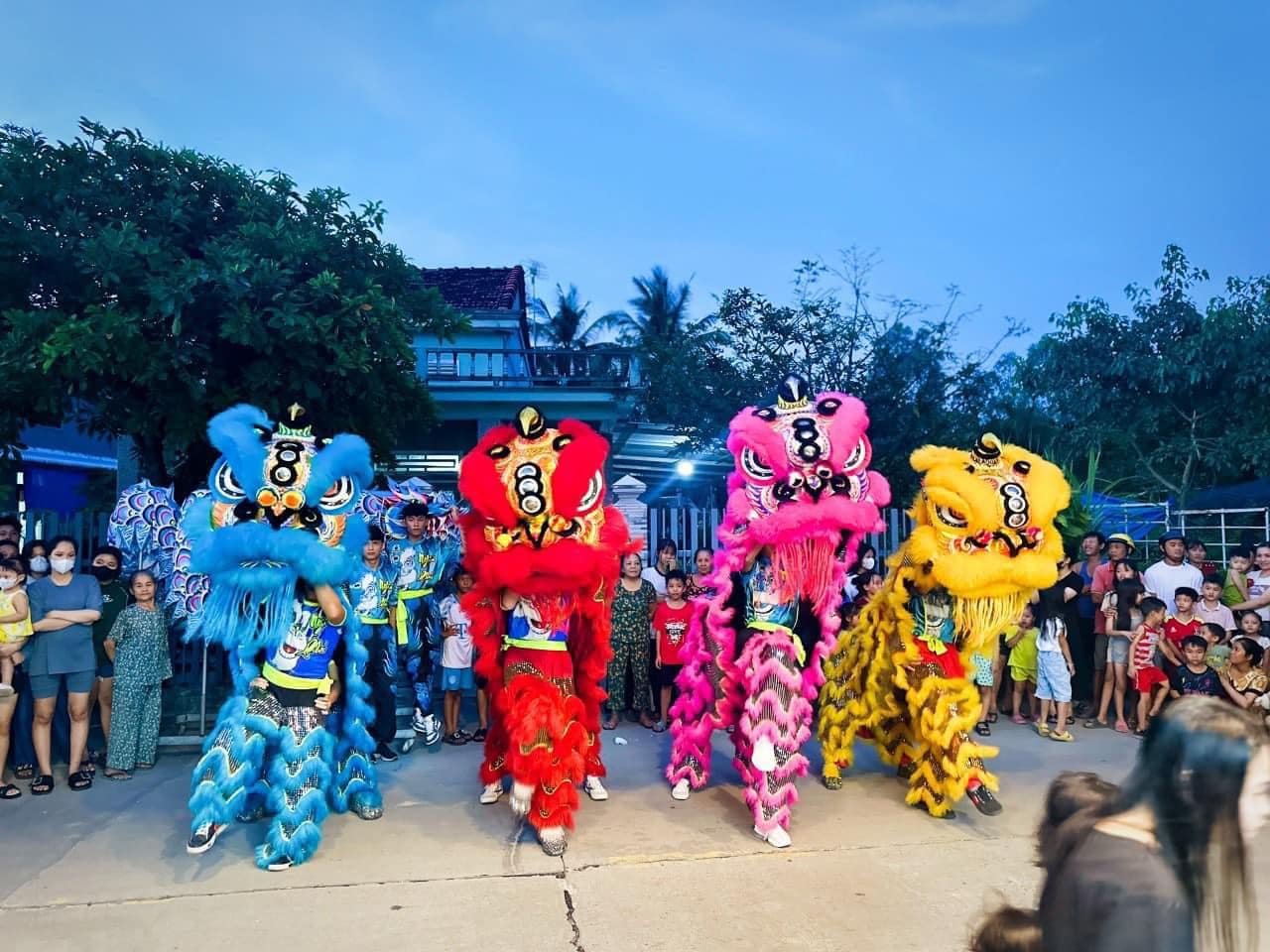 Đầu Lân – Biểu Tượng May Mắn Trong Dịp Trung Thu và Tết Nguyên Đán