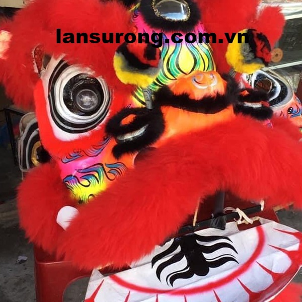 Lân miệng dảnh lông cừu vàng