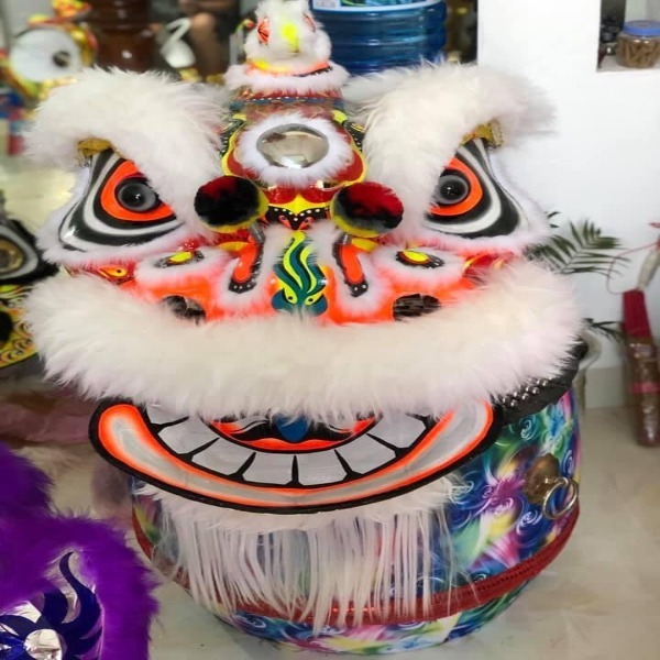 Lân miệng dảnh lông cừu vàng