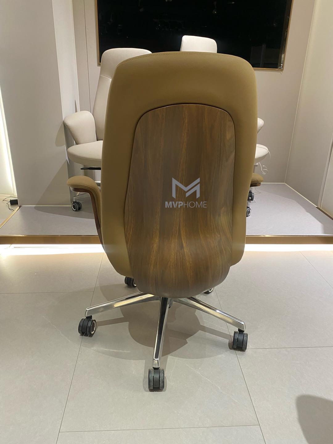 Ghế làm việc văn phòng ốp gỗ