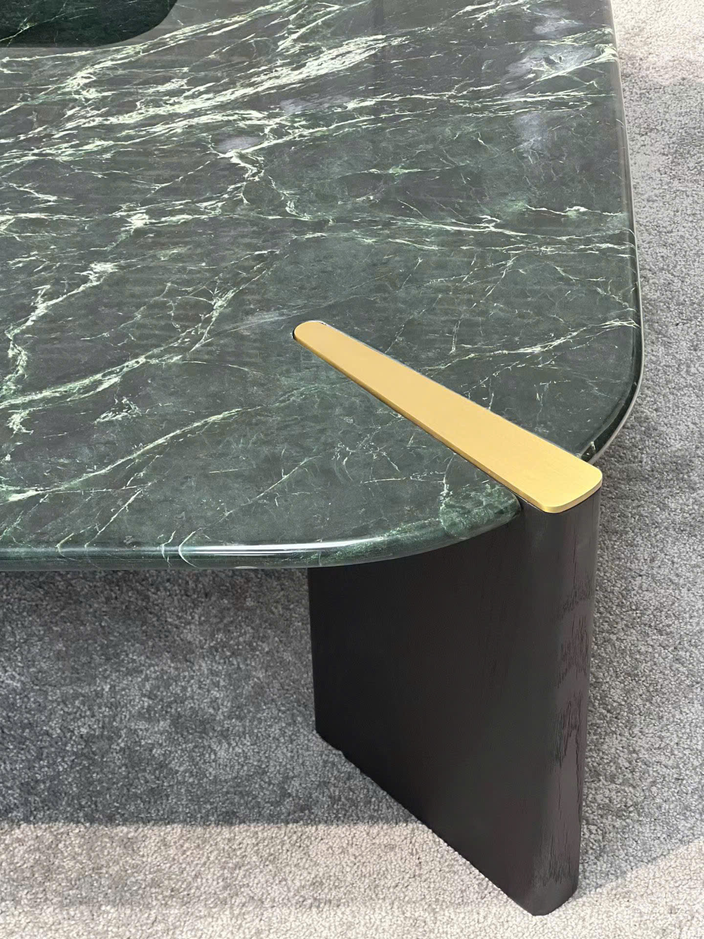 Bàn Trà Nhập Khẩu EUREKA Coffee Table