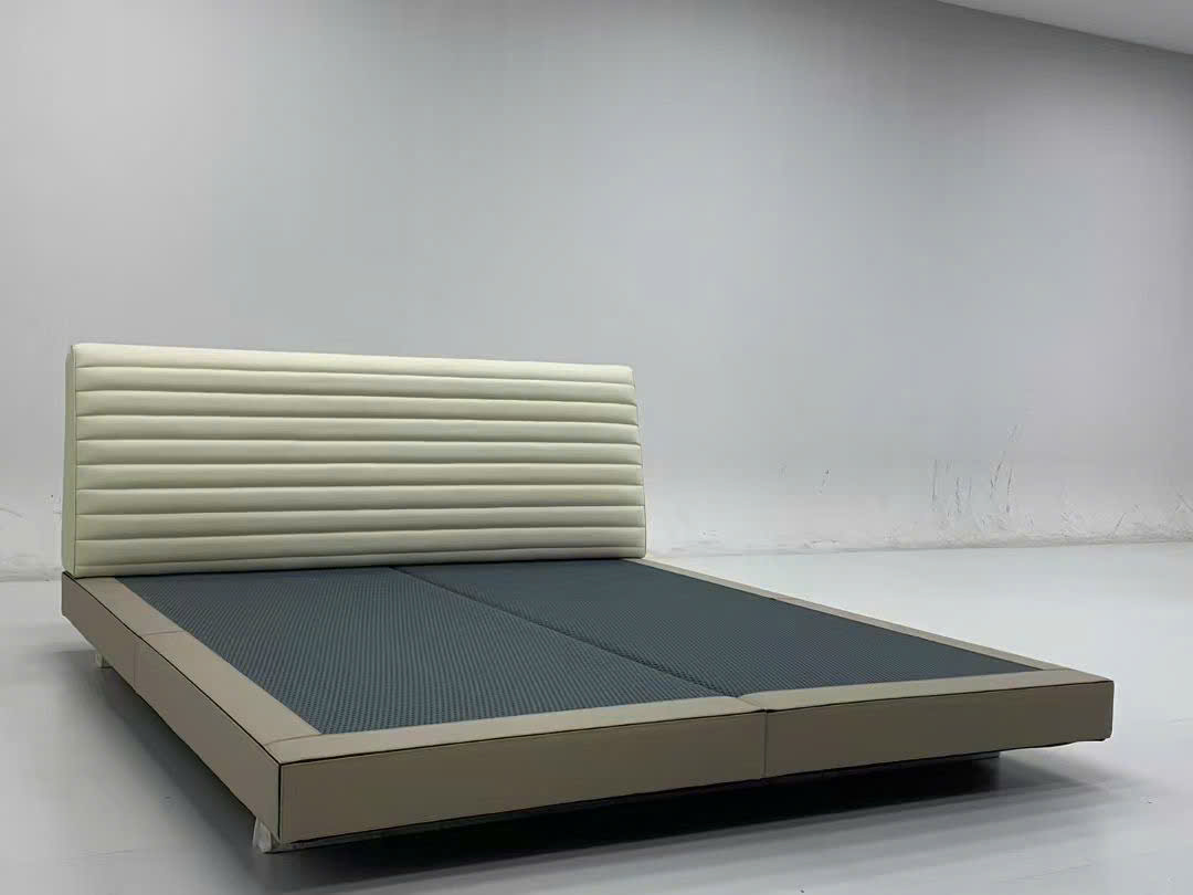 HALLEY BED