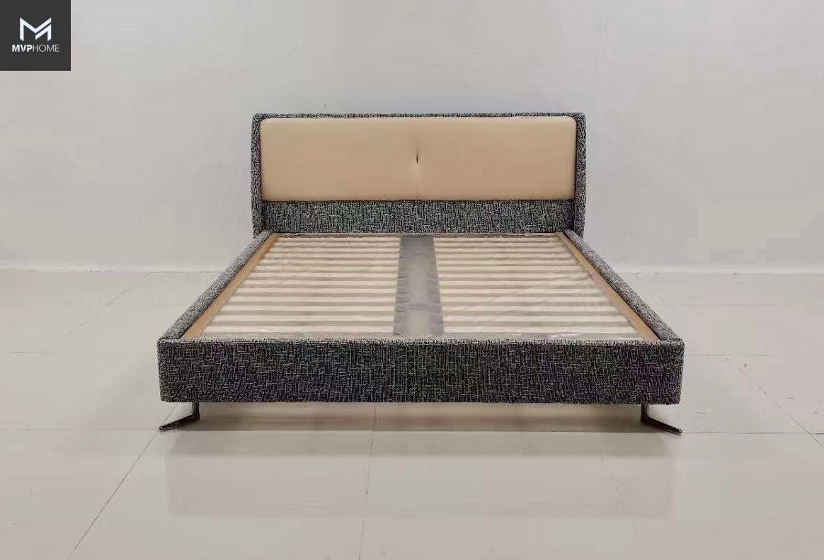 Minotti Bed