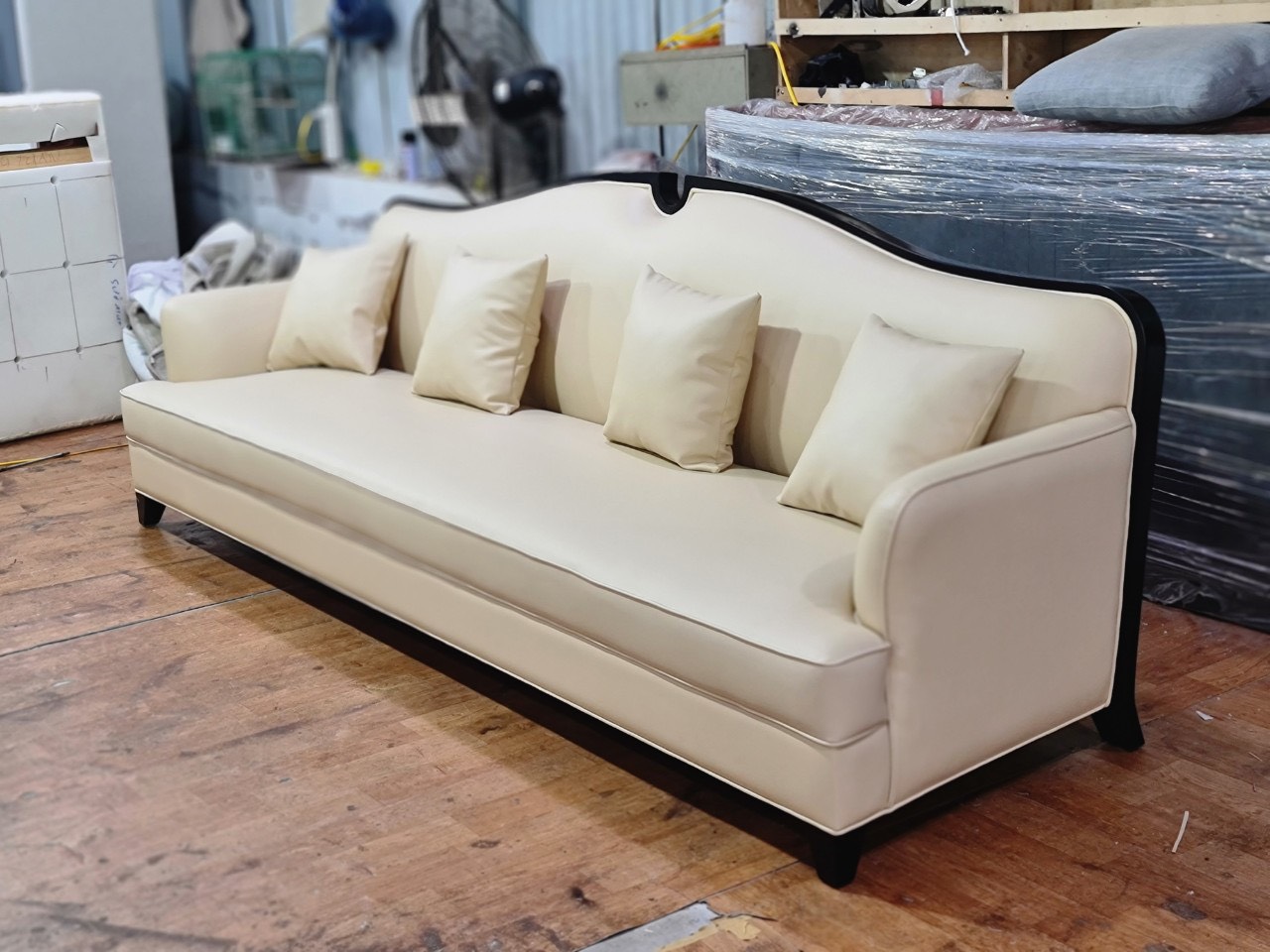 Sofa Christopher Guy