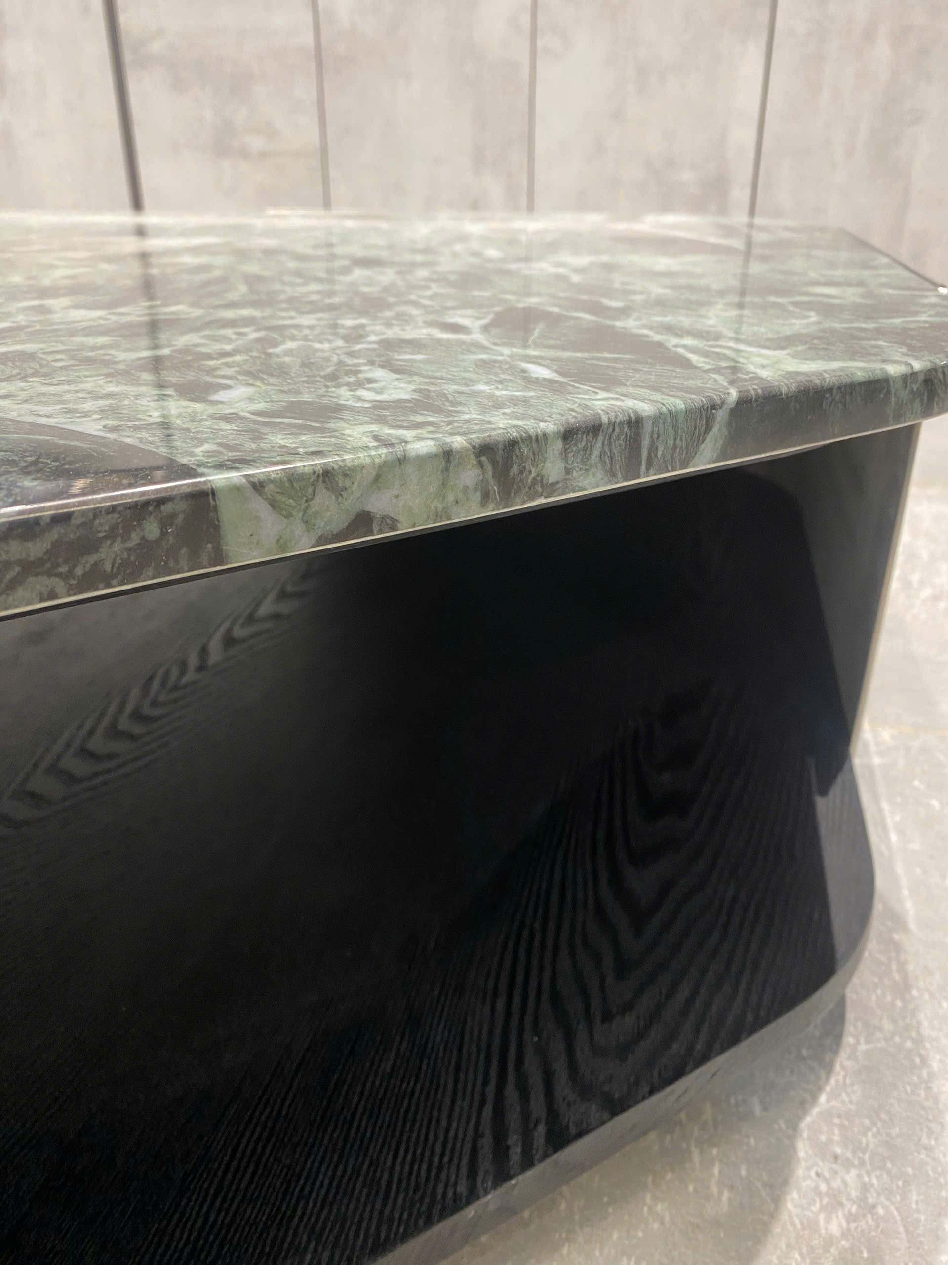 Bàn Trà Nhập Khẩu Diagramma Coffee Table