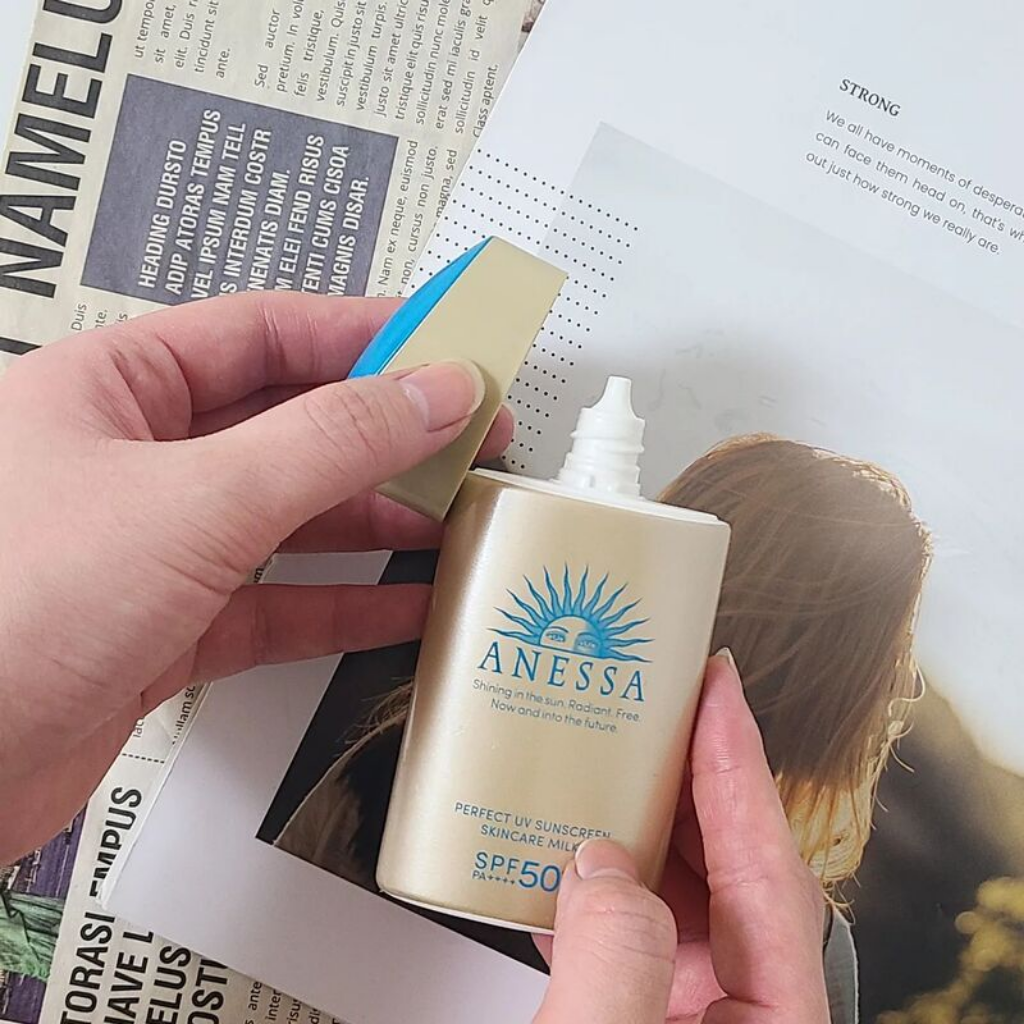 Anessa Sữa Chống Nắng Perfect UV Suncreen Skincare Milk Mini - 12ml