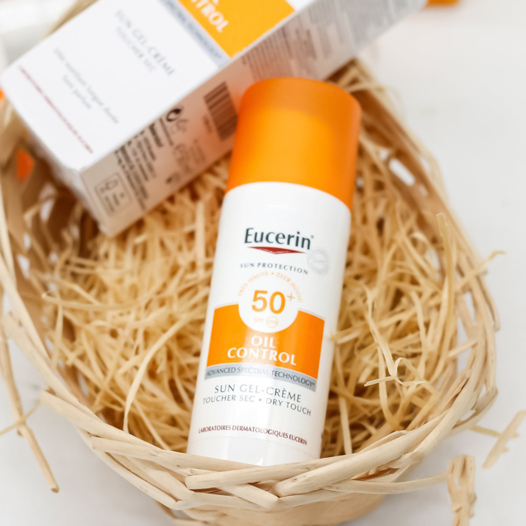 BMT 11/2026 - Eucerin Kem Chống Nắng Oil Control Sun Dry Touch Gel-Creme SPF50+ 50ml