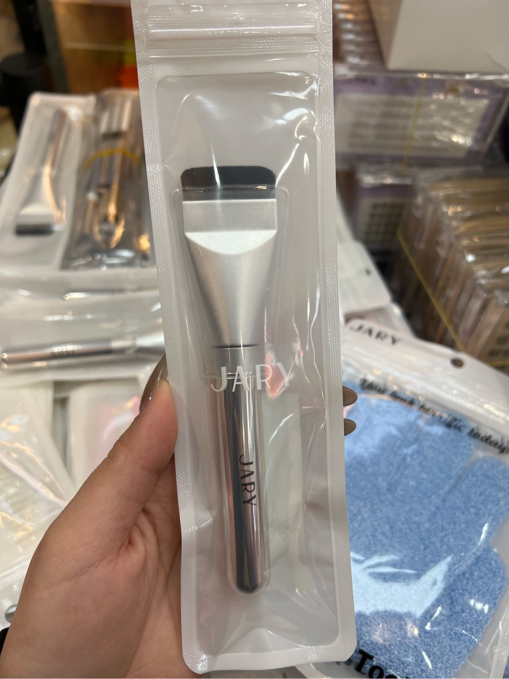 CỌ TÁN KEM NỀN DẠNG LỎNG ĐẦU DẸT JARY SUPER THIN FOUNDATION BRUSH