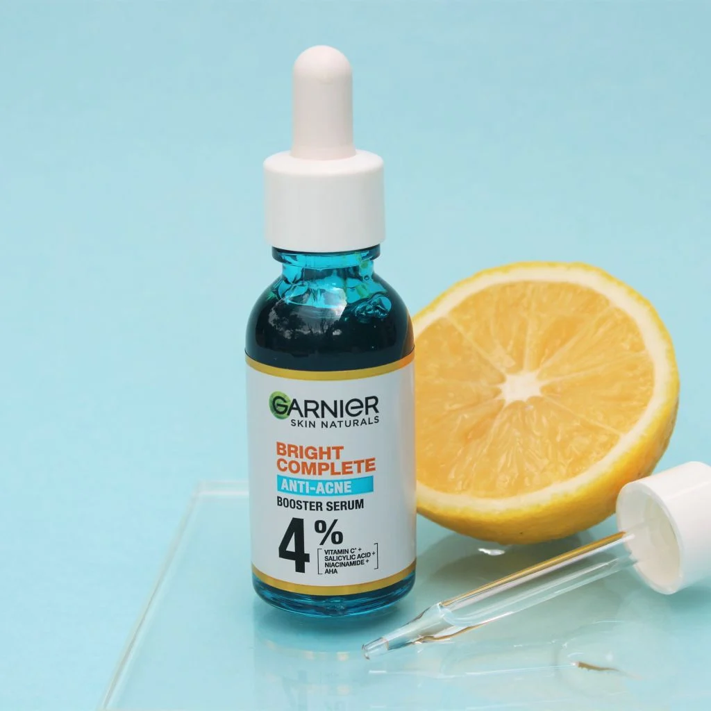 Garnier  Bright Complete Anti-Acnes Booster Serum Mini 7.5ml