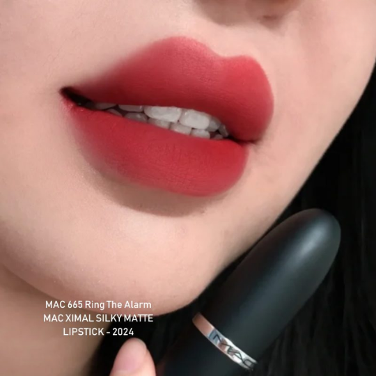 M.A.C Macximal Matte Lipstick