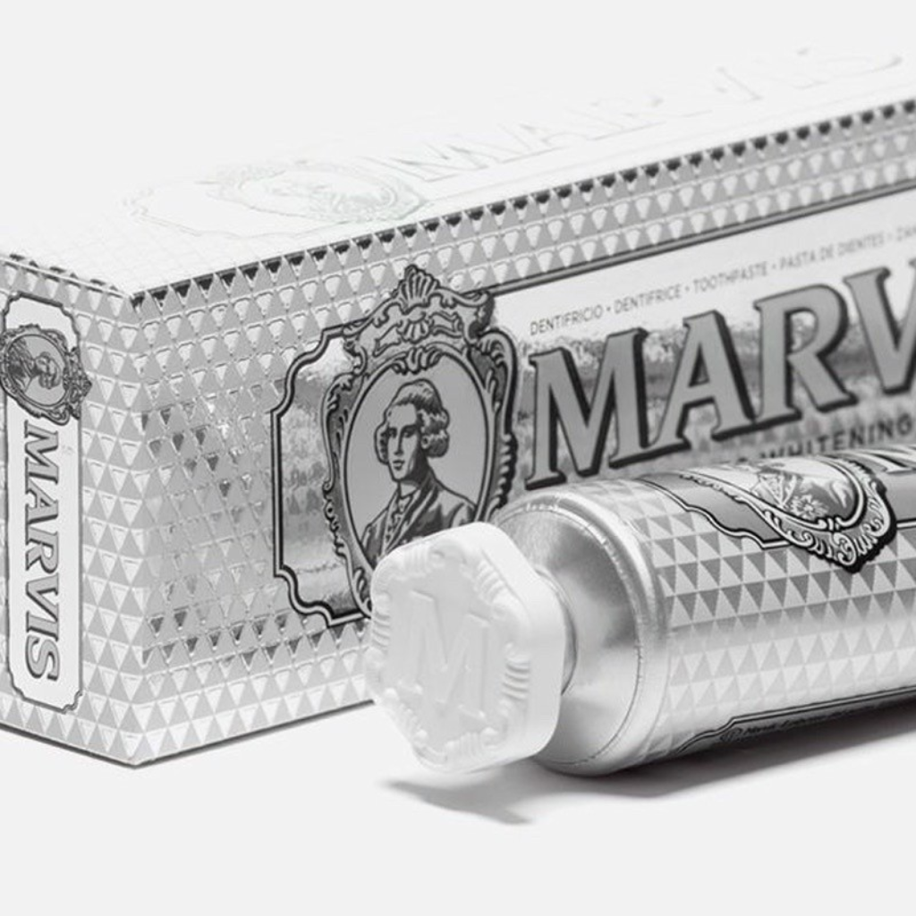 https://bizweb.dktcdn.net/100/412/708/products/marvis-kem-danh-rang-smokers-whitening-mint-85ml-2-1698319971543-86157846-5fa3-4c2c-9155-d15dbb86e613.png?v=1779439124883