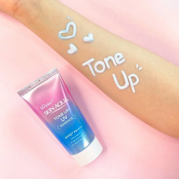 Sunplay Kem Chống Nắng Skin Aqua Tone Up UV Essence Lavender 50g