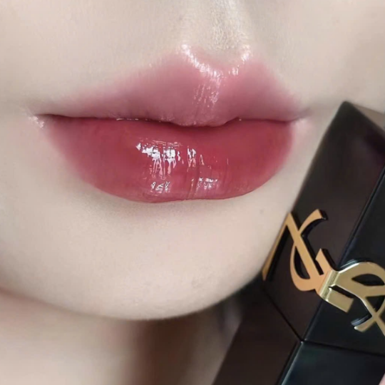 Yves Saint Laurent The Inks Vinyl Cream Lip Stain