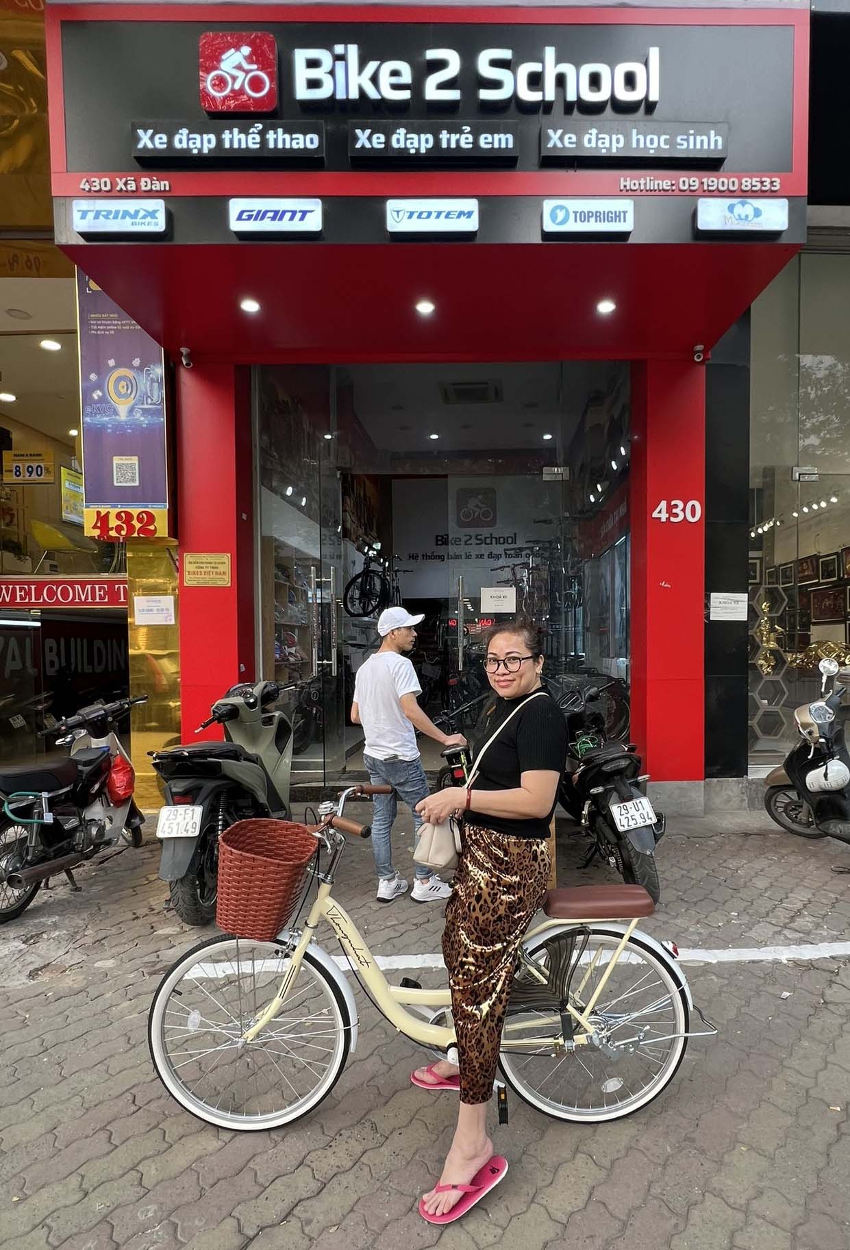 Cửa hàng xe đạp Bike2School tại 430 Xã Đàn, Đống Đa, Hà Nội