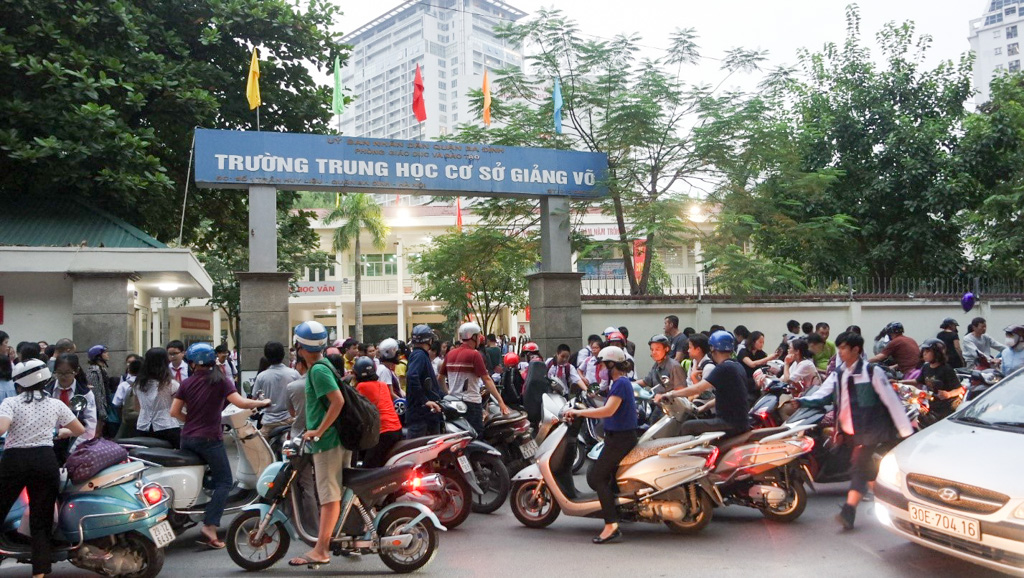 Tắc đường khi học sinh trở lại trường - Đâu là giải pháp lâu dài |  Bike2School - Hệ thống bán lẻ xe đạp