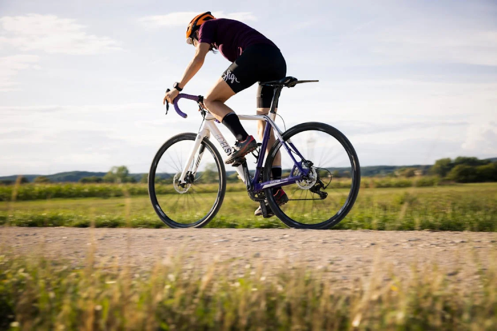 loi-ich-khi-su-dung-xe-dap-duong-truong-road-bike