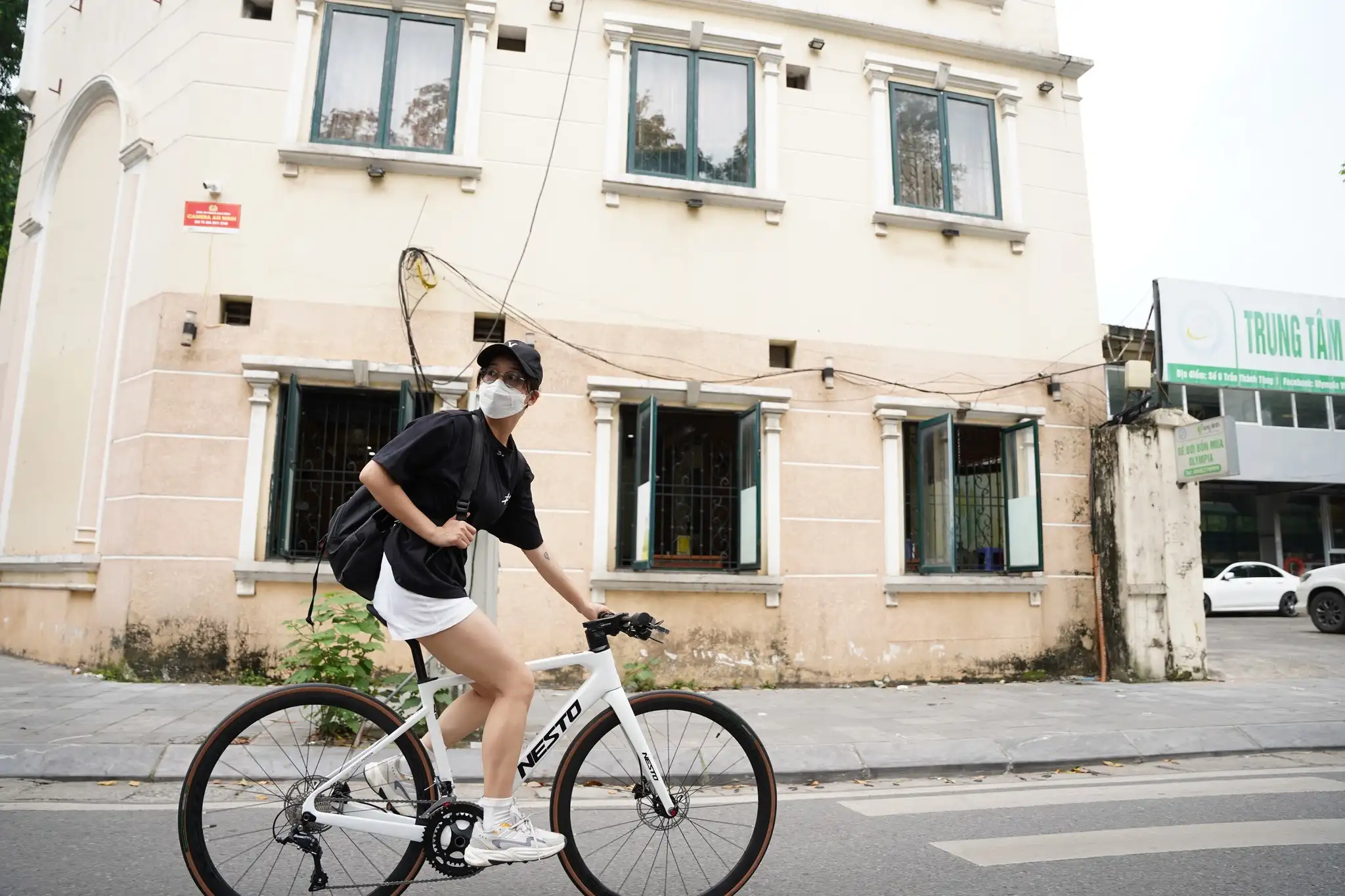 xe đạp touring nesto đường phố đi học đi làm