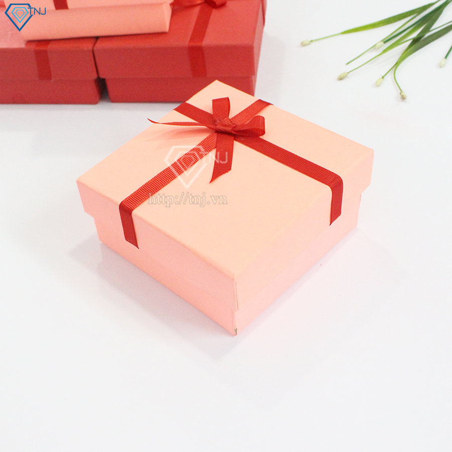 13+ Món quà tặng đám cưới ý nghĩa và gây ấn tượng