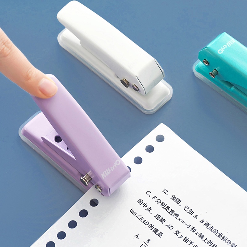 Hướng dẫn cách sử dụng đồ bấm lỗ giấy sao cho đúng chuẩn nhất