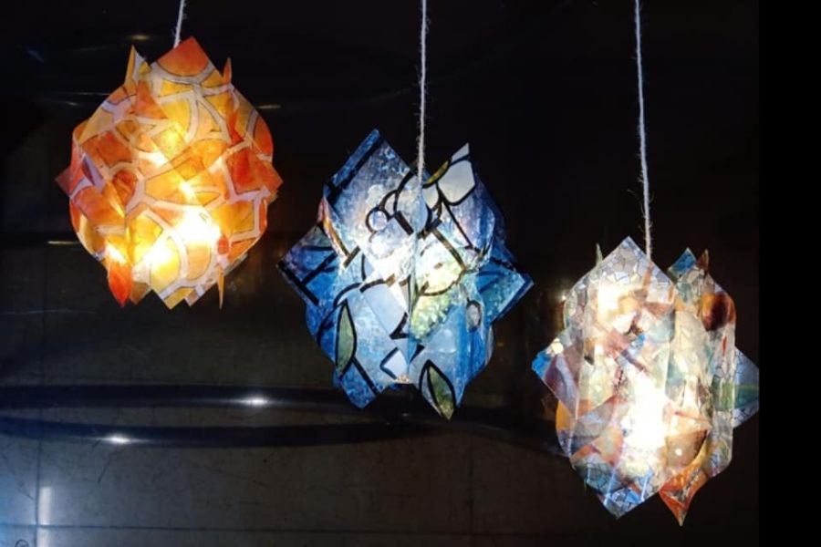 Hướng Dẫn 4 Cách Làm Đèn Trung Thu Bằng Chai Nhựa Đơn Giản Tại Nhà