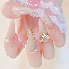 MÓNG TAY CỦA BẠN CHÍNH LÀ TRANG SỨC ẤN TƯỢNG NHẤT