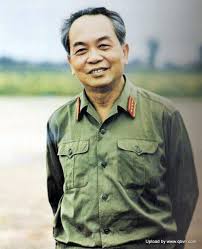 HUYỀN THOẠI CỦA LỊCH SỬ DÂN TỘC