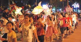 Rước đèn Trung thu – hoạt động không thể thiếu trong đêm hội trông Trăng