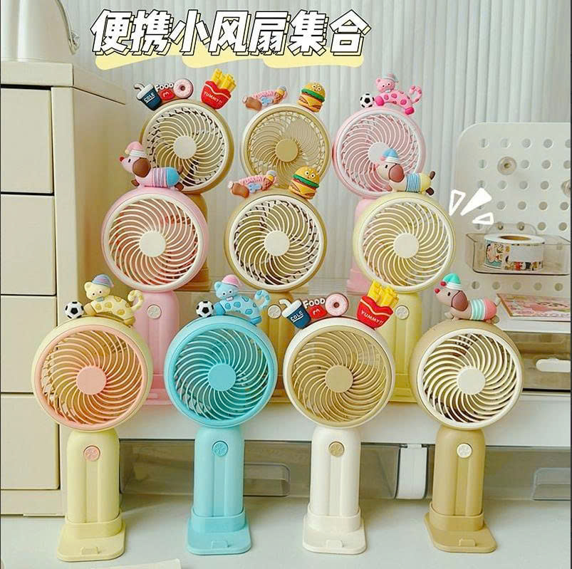 🌬️ Quạt cầm tay – Nhỏ bé nhưng “cứu tinh” mùa nóng ☀️