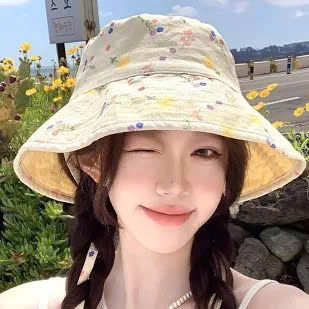 🧢 Một Chiếc Nón Đẹp – Điểm Nhấn Nhỏ Cho Mỗi Outfit ✨