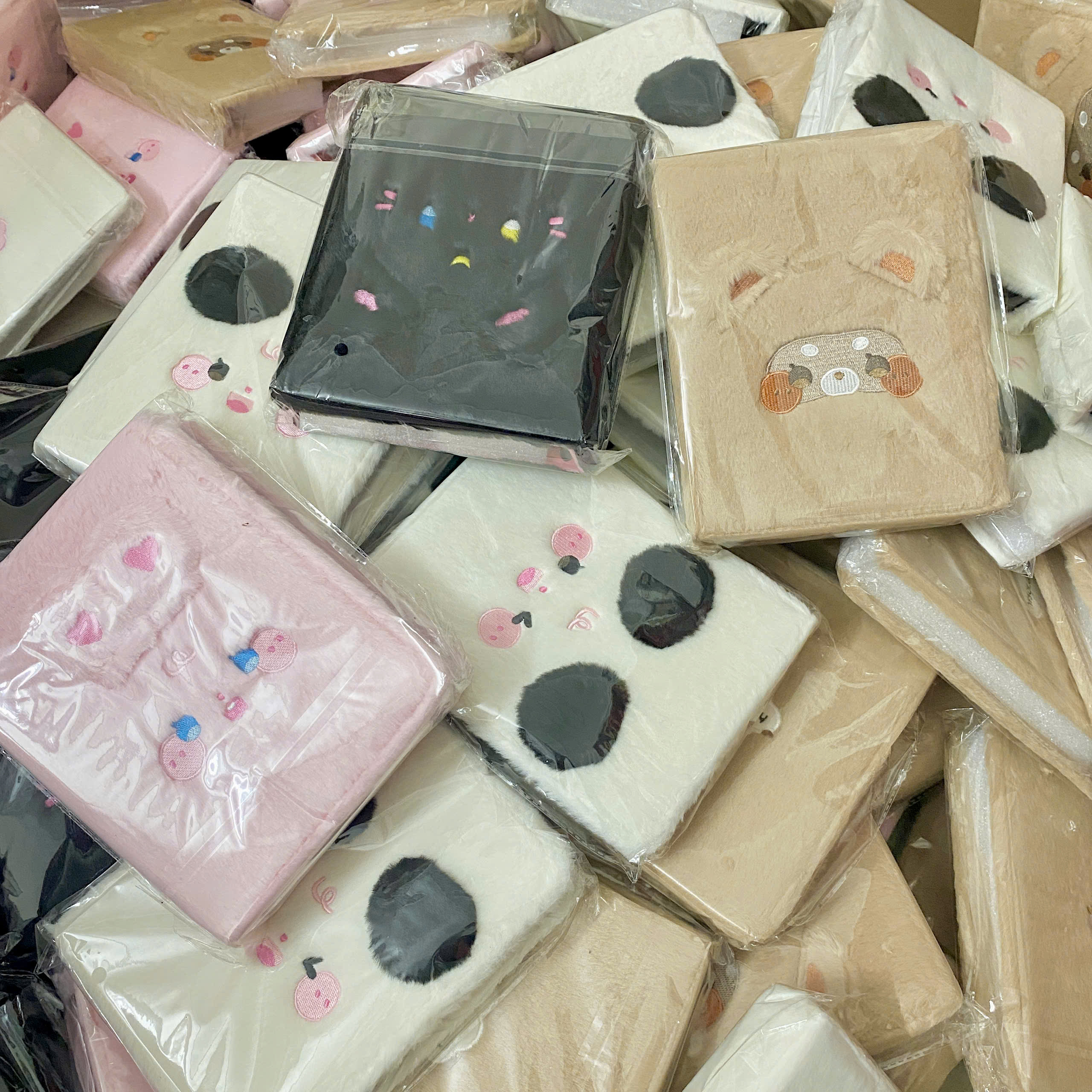 Album Lông Kèm Lõi 4 Ô RC836