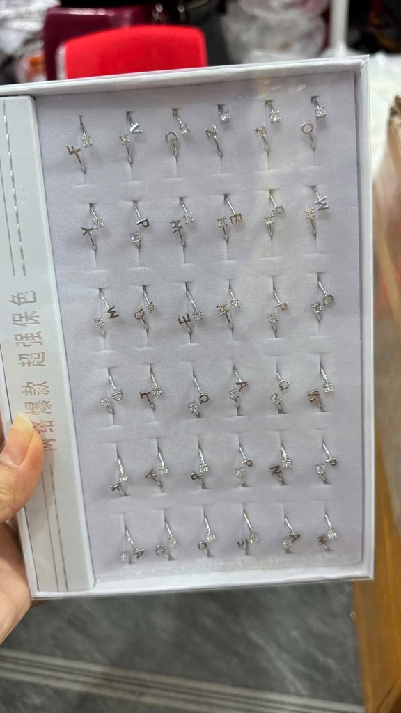 Hộp 36 nhẫn