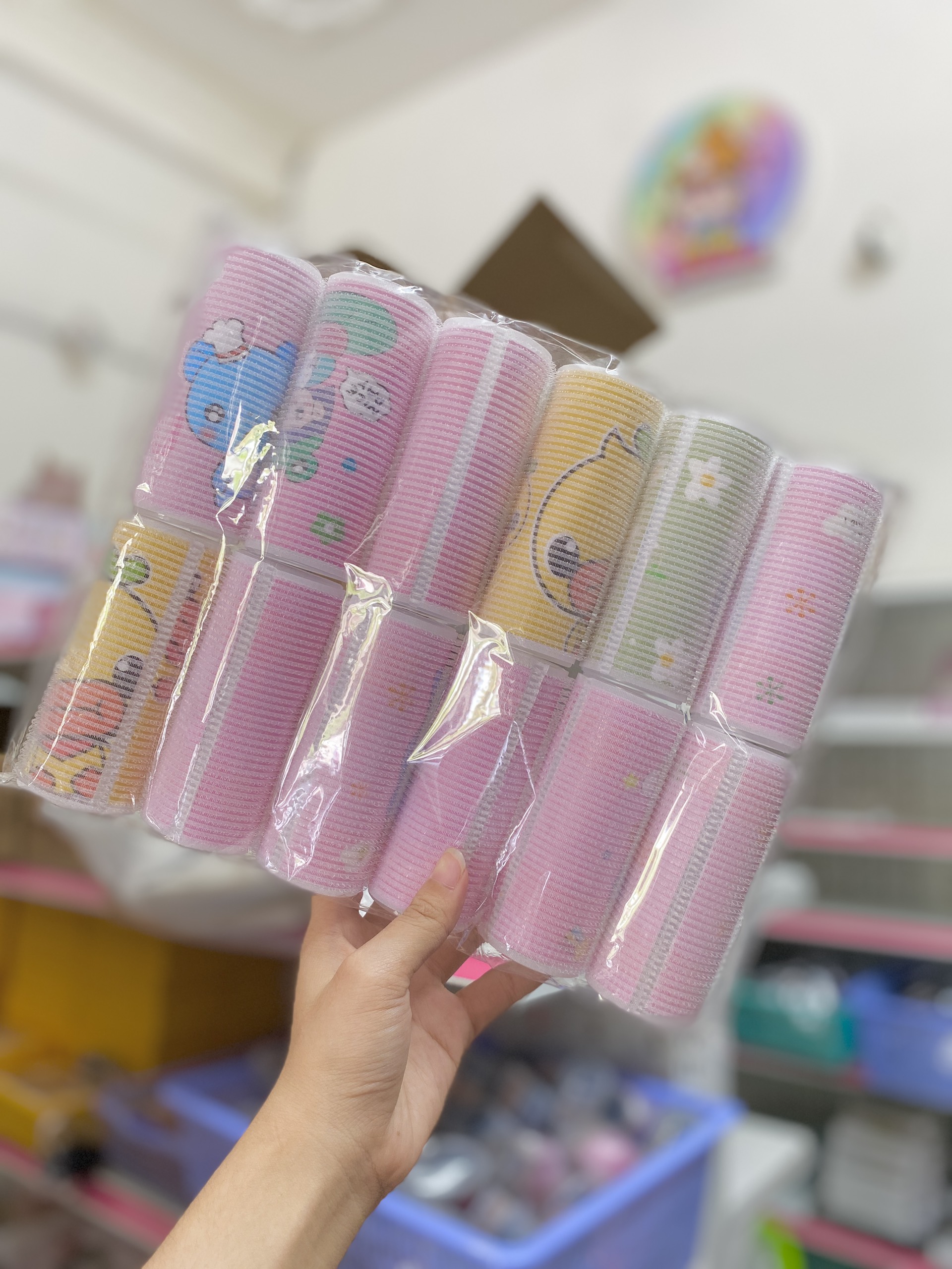 Set 12 Lô Dán Mái IN Hình ND072