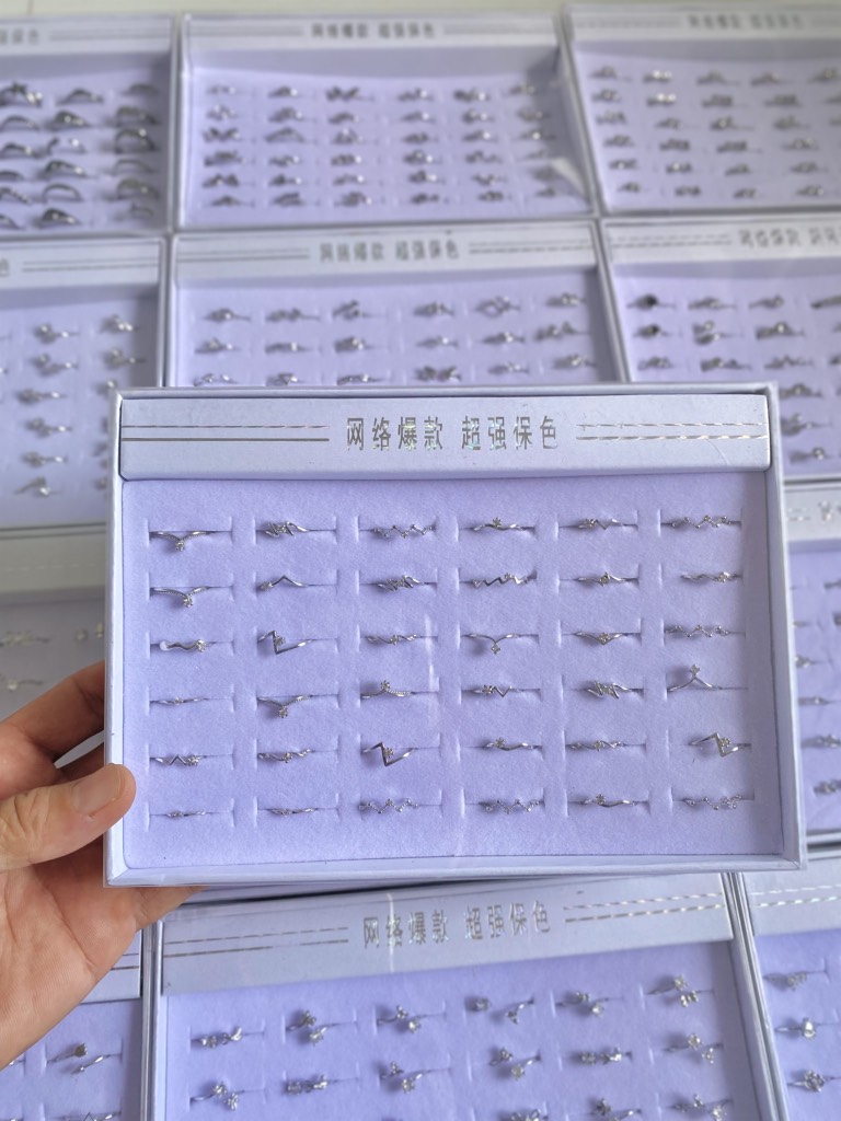 Hộp 36 nhẫn RCTS3685