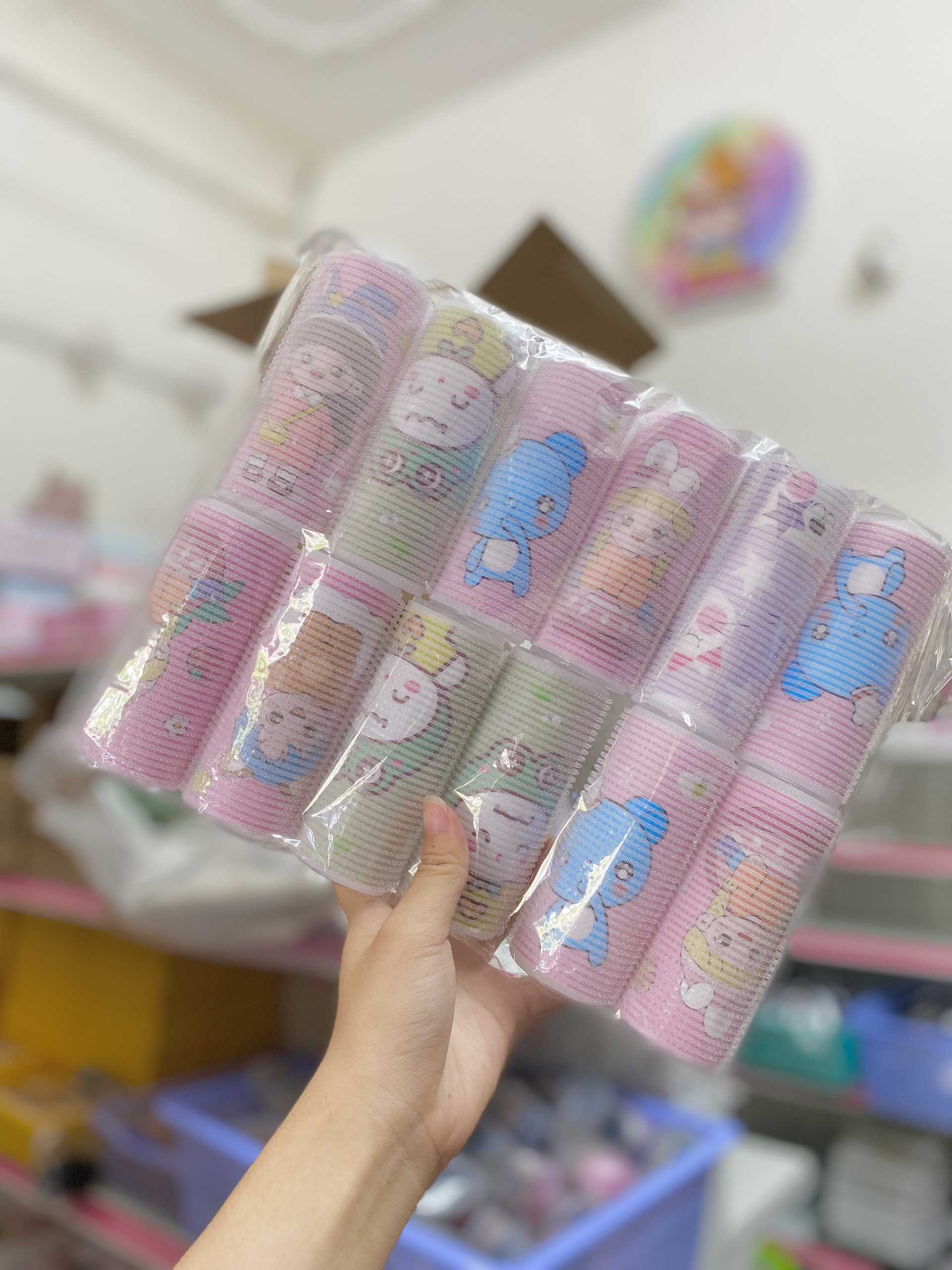 Set 12 Lô Dán Mái IN Hình ND072