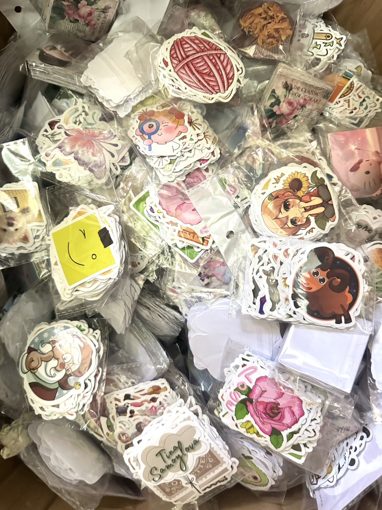 Sticker 50-60 Tấm RC1333