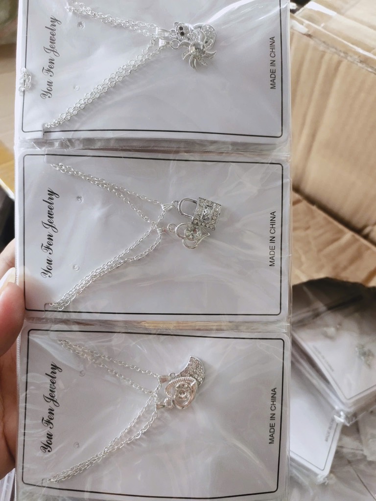 Dây Chuyền Đôi Titan