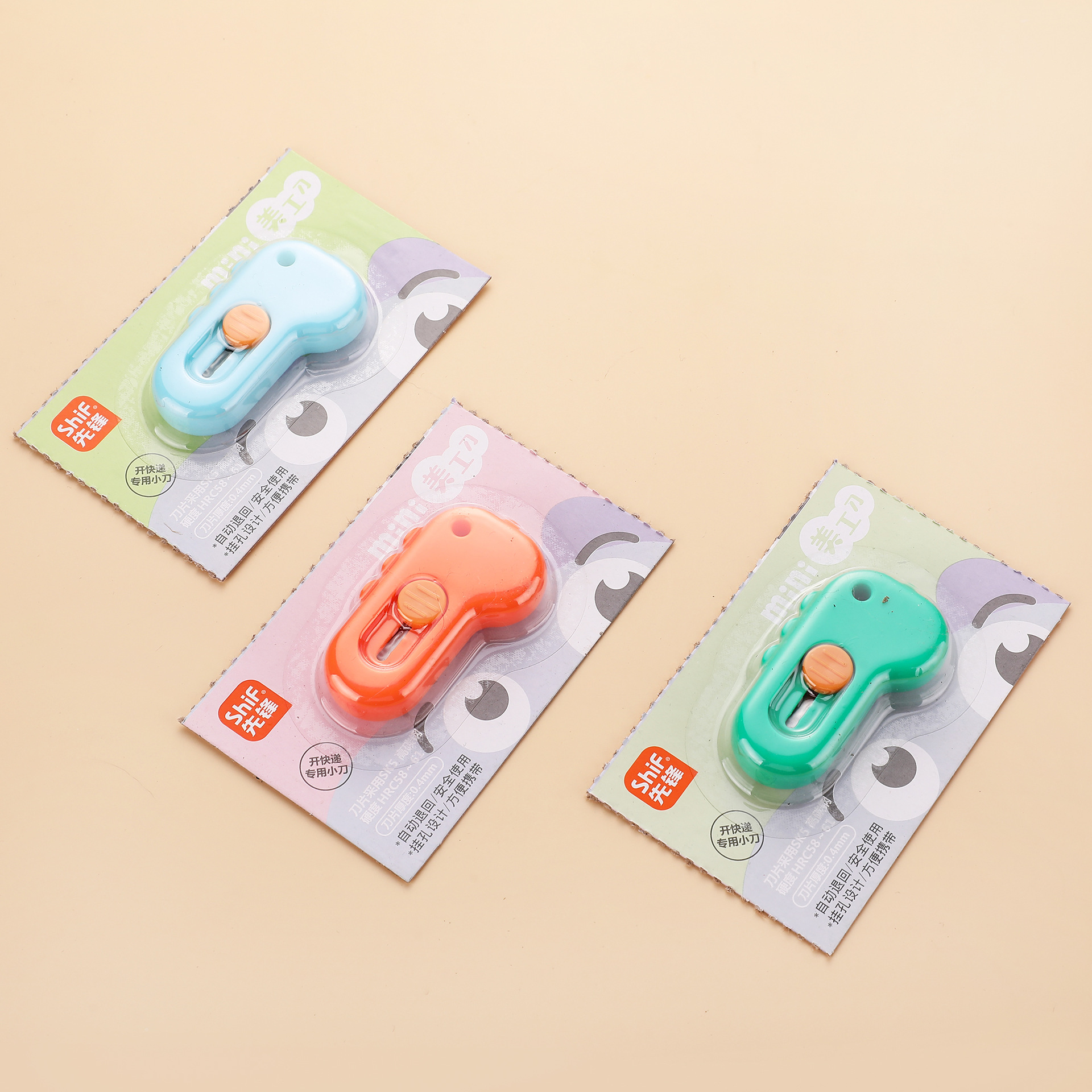 Dao Rọc Giấy Dino 8135 RC02691